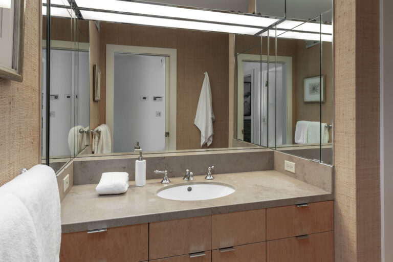 Guest House (10)